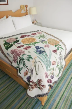 Chefanie Knitted Flower Blanket Discount