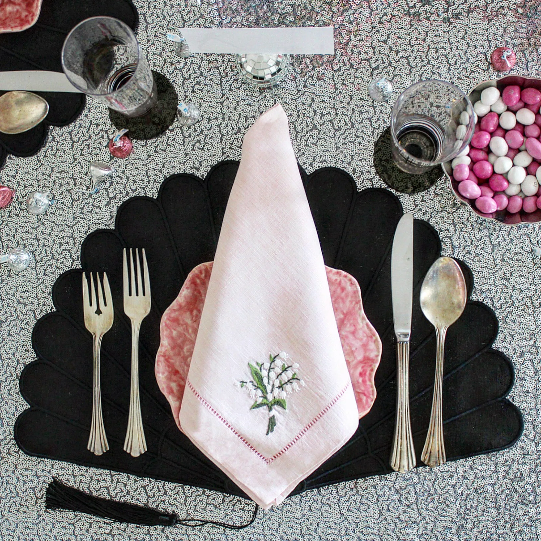 Chefanie Lily of the Valley Dinner Napkins New