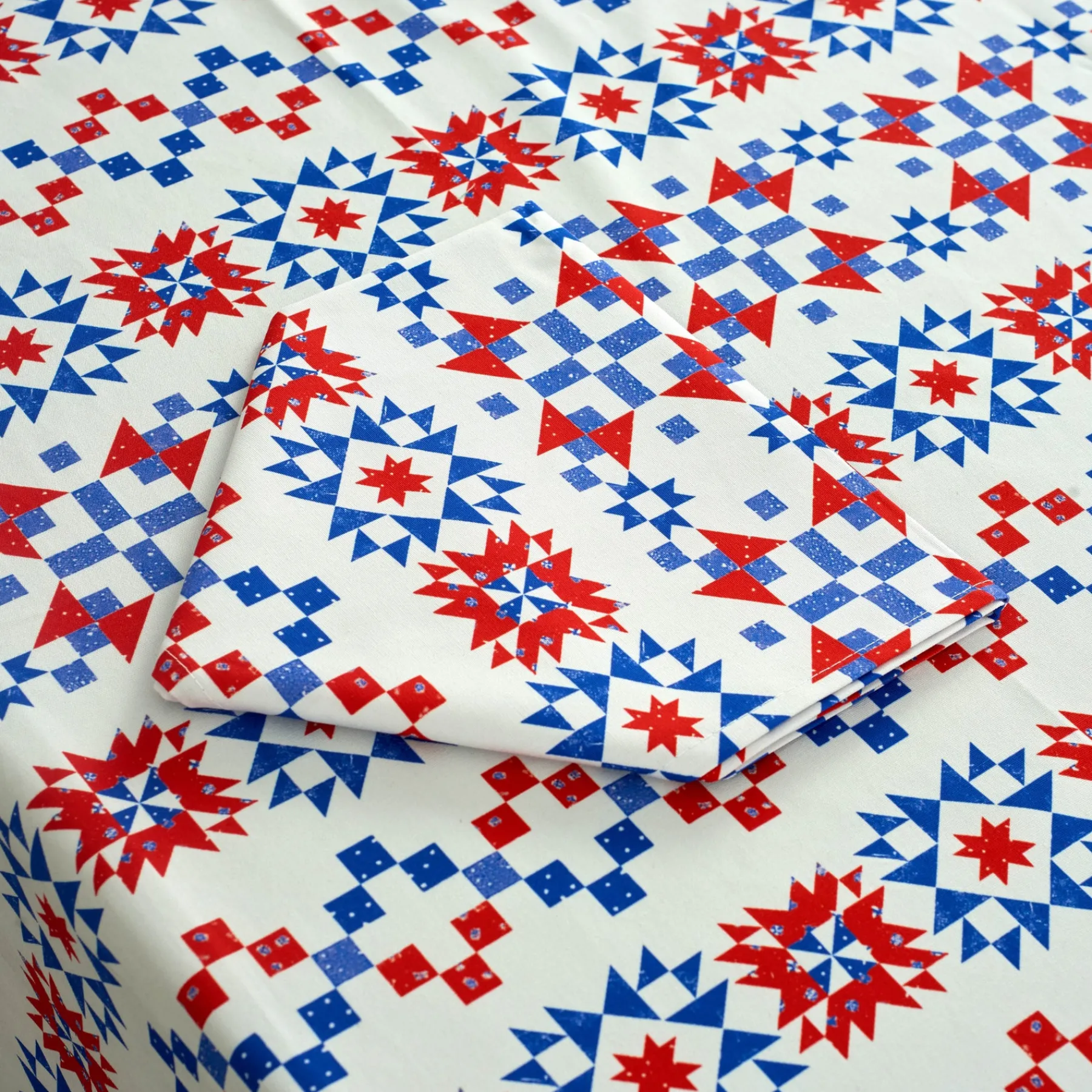 Chefanie Patriotic Quilt Tablecloth Discount